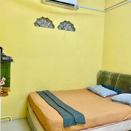 Umi Homestay Batu Buruk Kuala Terengganu Kültér fotó